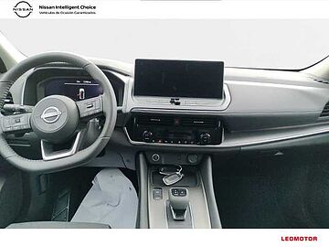 Nissan Nuevo Qashqai NUEVO QASHQAI DIG-T  CVT  N-CONNECTA  158 CV Fuji Sunset Metalizado