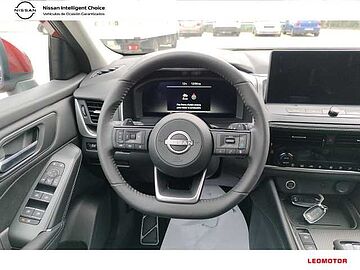 Nissan Nuevo Qashqai NUEVO QASHQAI DIG-T  CVT  N-CONNECTA  158 CV Fuji Sunset Metalizado