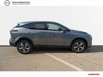 Nissan QASHQAI 1.3DIG-T N-CONNECTA 160CV 2WD CVT MHEV E6D-F QASHQAI 1.3DIG-T N-CONNECTA 160CV 2WD CVT MHEV E6D-F SKYLINE GREY