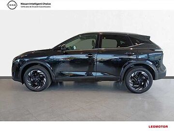 Nissan Qashqai Qashqai MHEV N-Connecta 2024 Midnight black (metalizado)